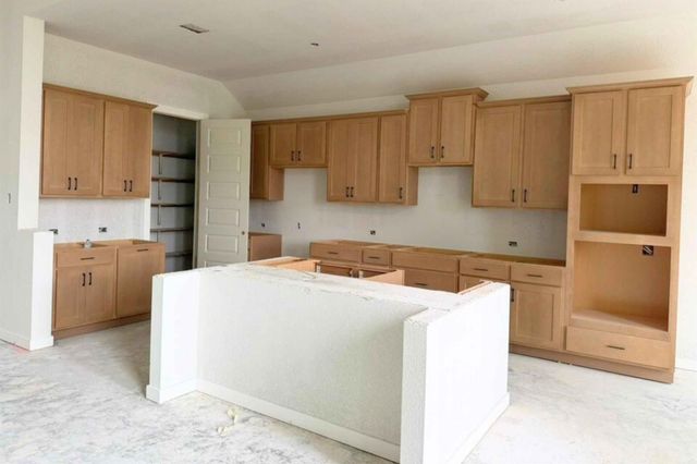 332 Ridgewell LOOP, Georgetown, TX 78633