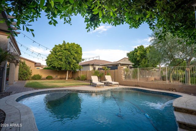 9185 W PINNACLE VISTA Drive, Peoria, AZ 85383