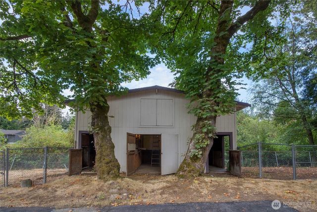 6503 2nd St Ct E, Tacoma, WA 98424