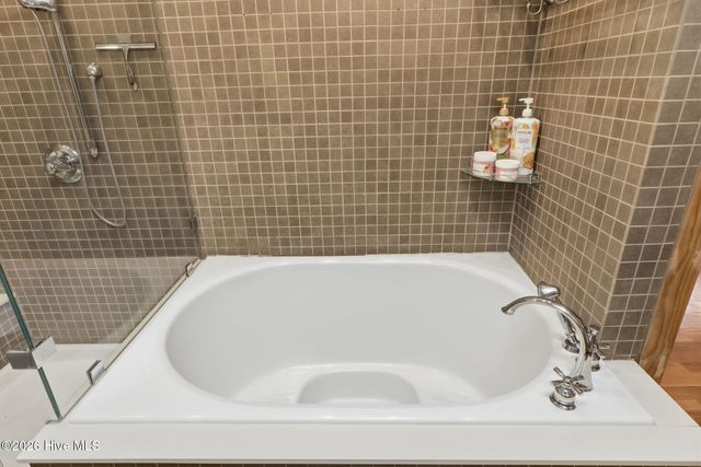 2792 Golfmaster Court SE, Southport, NC 28461