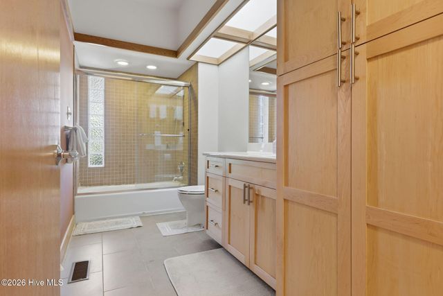 2792 Golfmaster Court SE, Southport, NC 28461