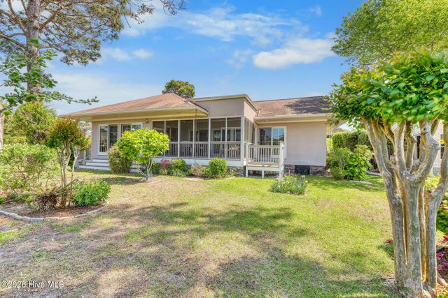 2792 Golfmaster Court SE, Southport, NC 28461