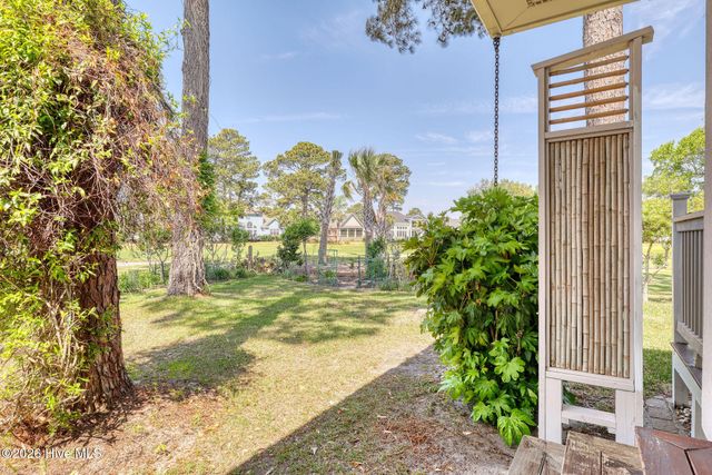 2792 Golfmaster Court SE, Southport, NC 28461