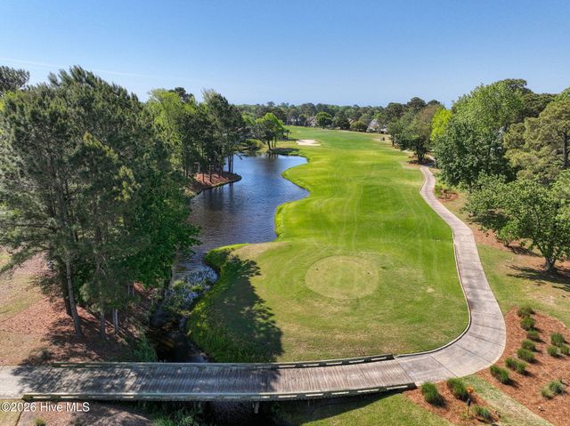 2792 Golfmaster Court SE, Southport, NC 28461