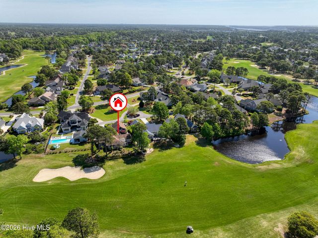 2792 Golfmaster Court SE, Southport, NC 28461