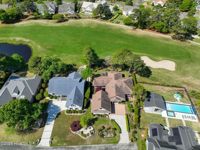 2792 Golfmaster Court SE, Southport, NC 28461