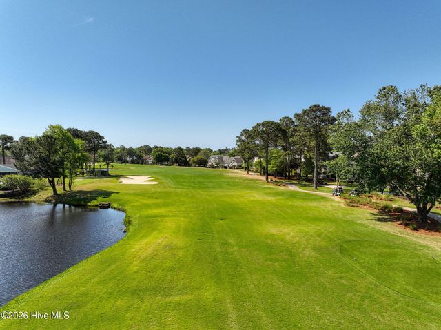 2792 Golfmaster Court SE, Southport, NC 28461
