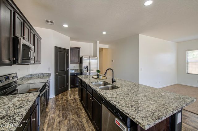 36833 W MATTINO Lane, Maricopa, AZ 85138