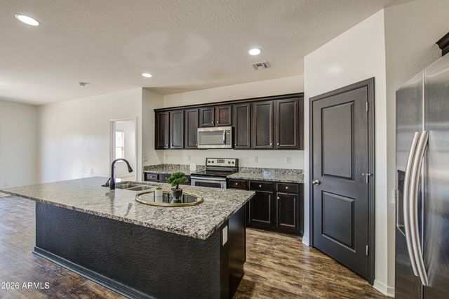 36833 W MATTINO Lane, Maricopa, AZ 85138