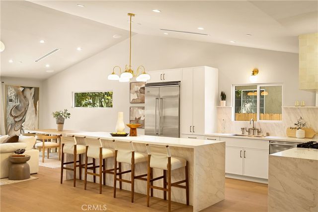 5944 Lasaine, Encino, CA 91316
