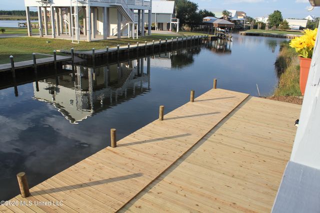 11059 Idaho Street, Bay Saint Louis, MS 39520