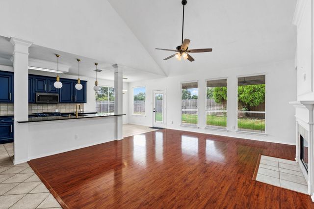 16202 Lasting Light Lane, Houston, TX 77095