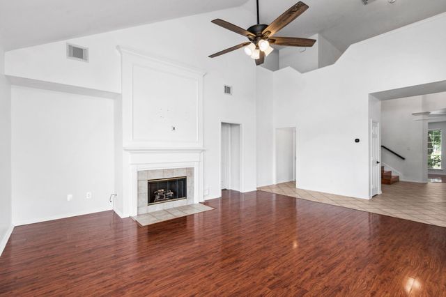 16202 Lasting Light Lane, Houston, TX 77095