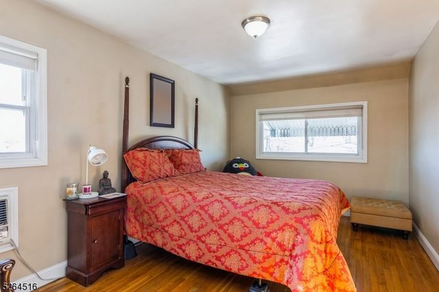 719 W Blancke St, Linden City, NJ 07036