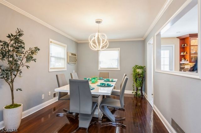 719 W Blancke St, Linden City, NJ 07036