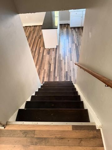 17 Gage St, Fitchburg, MA 01420