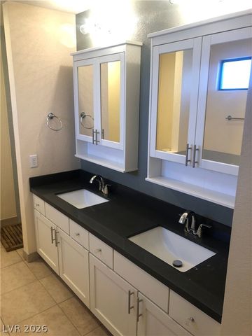 7997 Flametree Court, Las Vegas, NV 89123