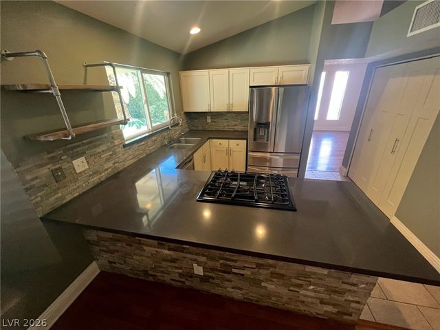 7997 Flametree Court, Las Vegas, NV 89123