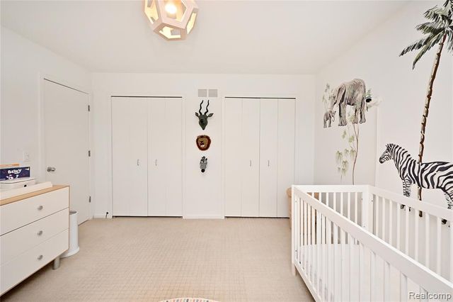 3202 Shadydale Court, West Bloomfield, MI 48323