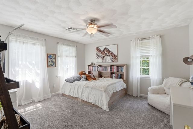 112 Aldrich Rd, Wilmington, MA 01887