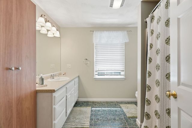 112 Aldrich Rd, Wilmington, MA 01887