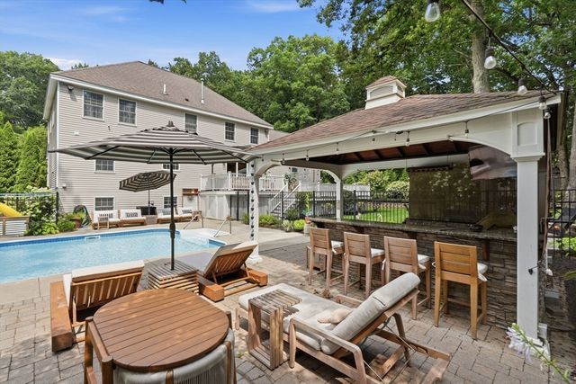 112 Aldrich Rd, Wilmington, MA 01887