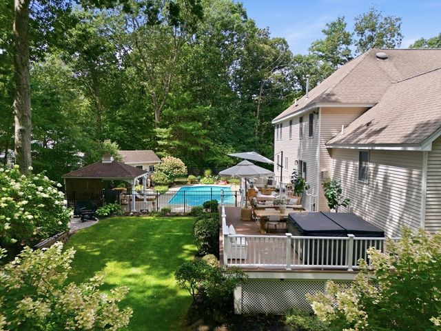 112 Aldrich Rd, Wilmington, MA 01887