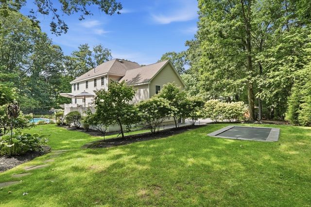 112 Aldrich Rd, Wilmington, MA 01887