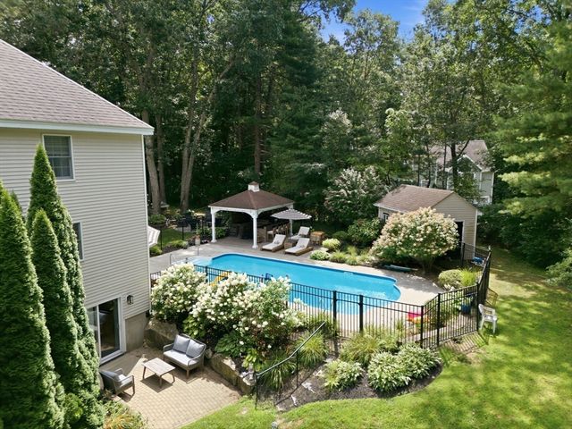 112 Aldrich Rd, Wilmington, MA 01887