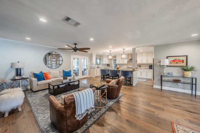 6409 Inca Road, Fort Worth, TX 76116
