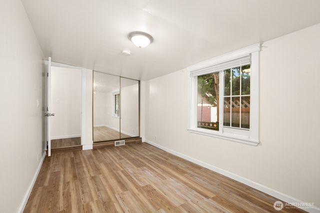 1520 S Bennett Street, Seattle, WA 98108