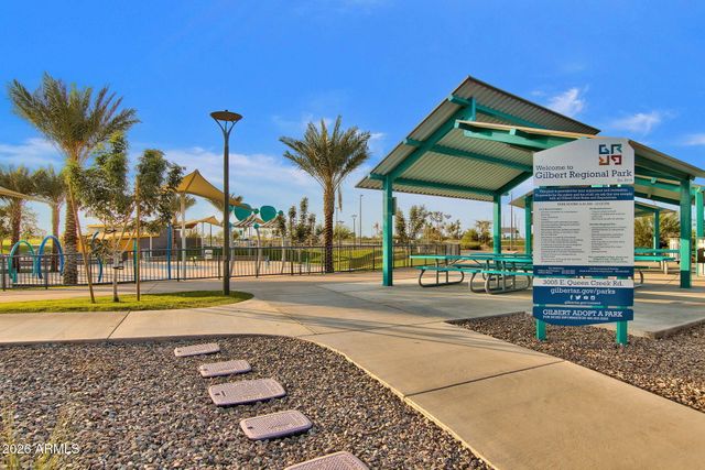 5124 S PONDEROSA Drive, Gilbert, AZ 85298