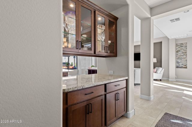 5124 S PONDEROSA Drive, Gilbert, AZ 85298