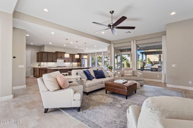 5124 S PONDEROSA Drive, Gilbert, AZ 85298