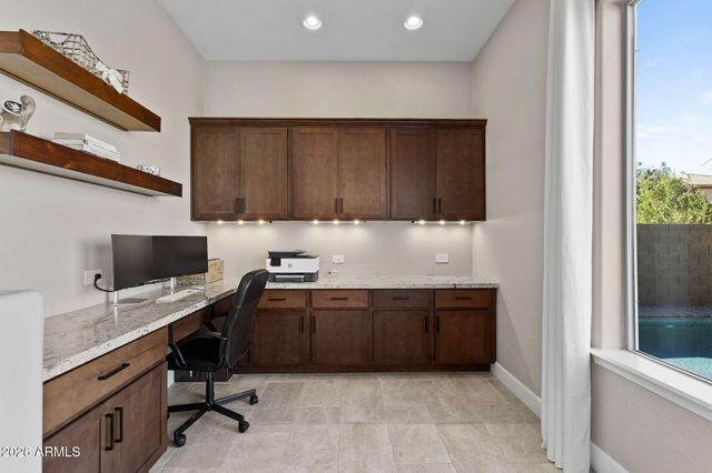 5124 S PONDEROSA Drive, Gilbert, AZ 85298