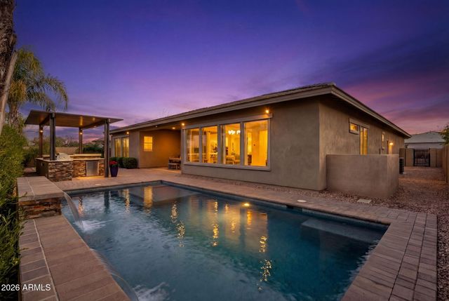 5124 S PONDEROSA Drive, Gilbert, AZ 85298