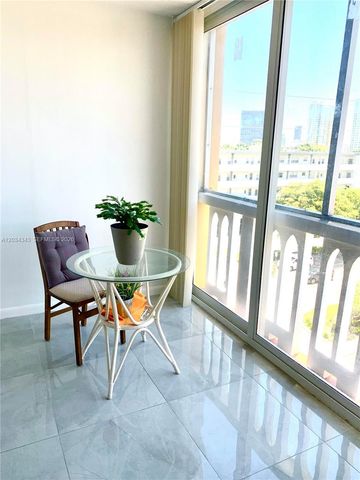 501 NE 14th Avenue 601, Hallandale Beach, FL 33009