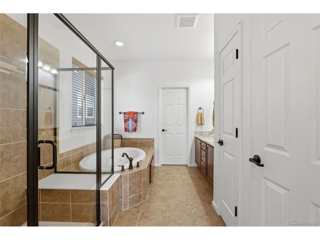 3960 Manorbrier Cir, Castle Rock, CO 80104