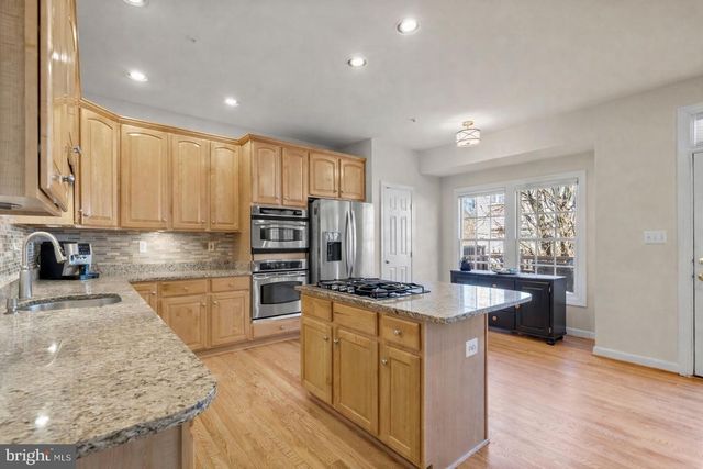 10407 FLOWERFIELD WAY, Potomac, MD 20854