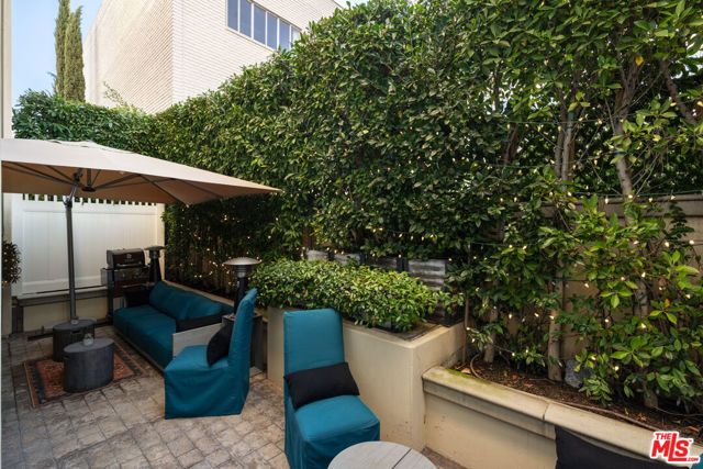 225 S Hamilton Drive 107, Beverly Hills, CA 90211