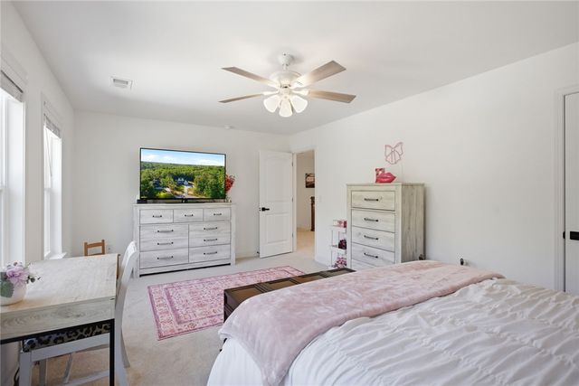 525 Sixteenth Circle, Walhalla, SC 29691
