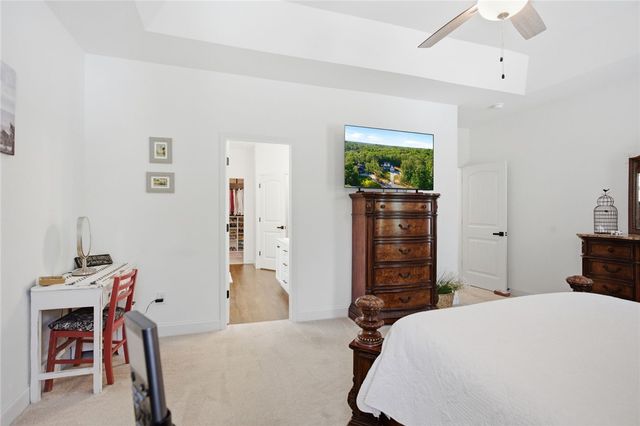 525 Sixteenth Circle, Walhalla, SC 29691