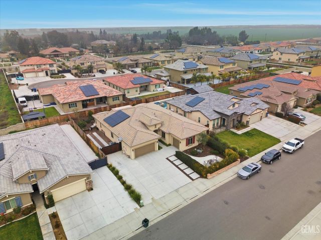9106 Del Palma Drive, Bakersfield, CA 93314