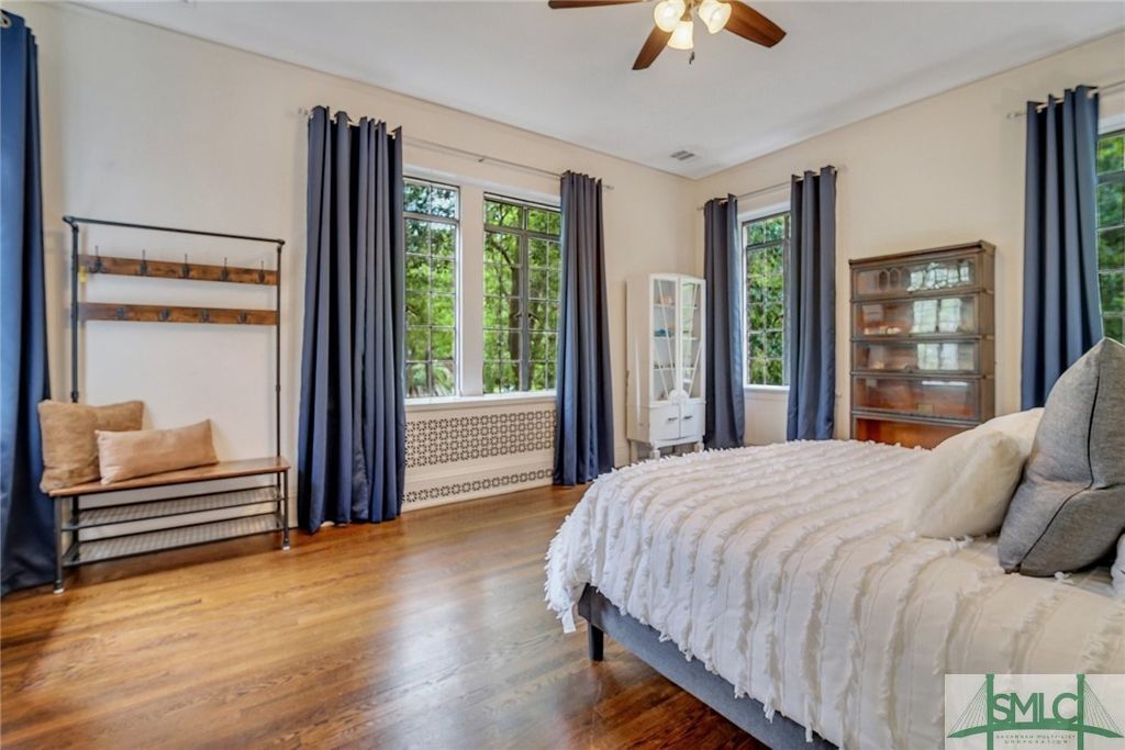 Image 40 of property listing at 302 E 46th Street, Savannah, GA 31405