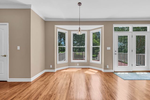 930 Doe Run Ct, Adams, TN 37010