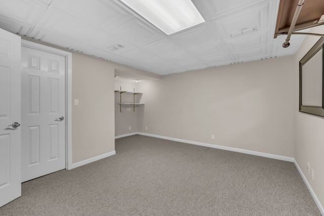 930 Doe Run Ct, Adams, TN 37010