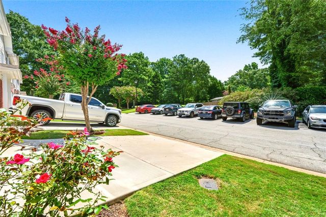 5323 Sherwin Drive, Norcross, GA 30093