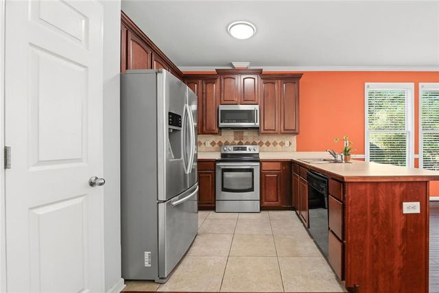 5323 Sherwin Drive, Norcross, GA 30093