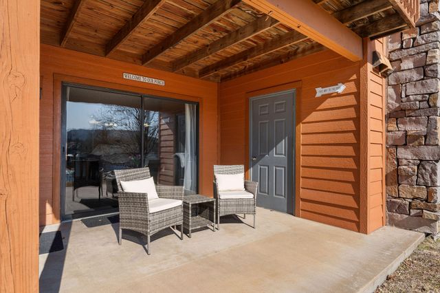 175 Avondale Drive 5, Branson, MO 65616