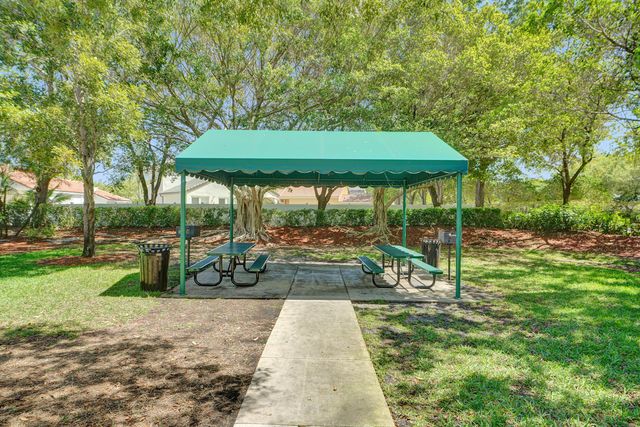 873 Stanton Drive, Weston, FL 33326